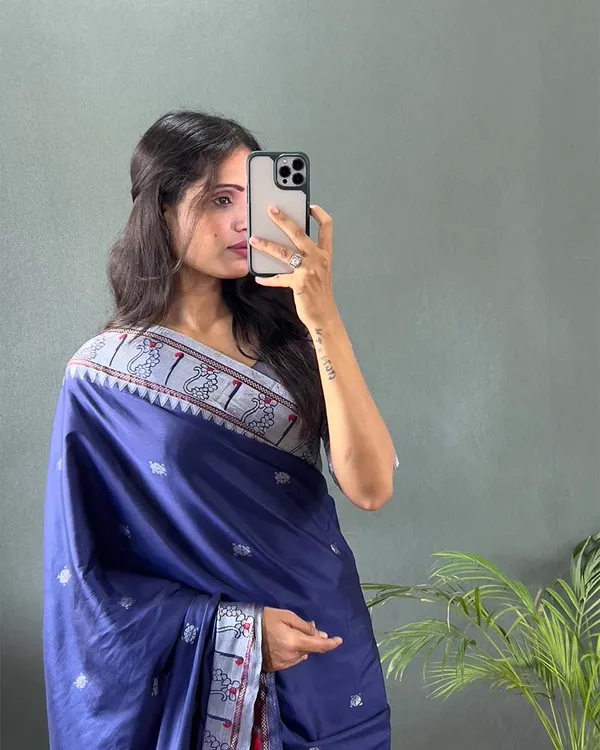 Navy_Blue_Color_1-Minute_Ready_To_Wear_Soft_Banarasi_Silk_Saree_With_Blouse_Piece