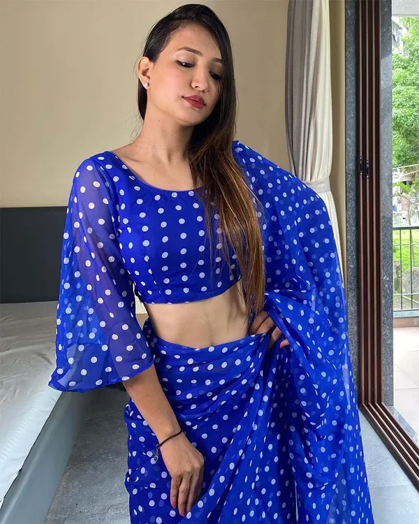 Blue_Color_1-Minute_Ready_To_Wear_Georgette_Saree_With_Blouse_Piece