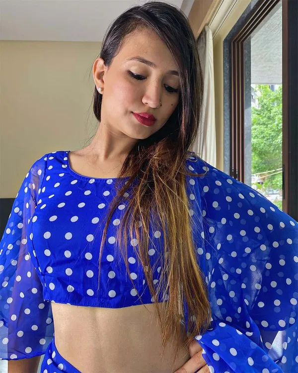 Blue_Color_1-Minute_Ready_To_Wear_Georgette_Saree_With_Blouse_Piece