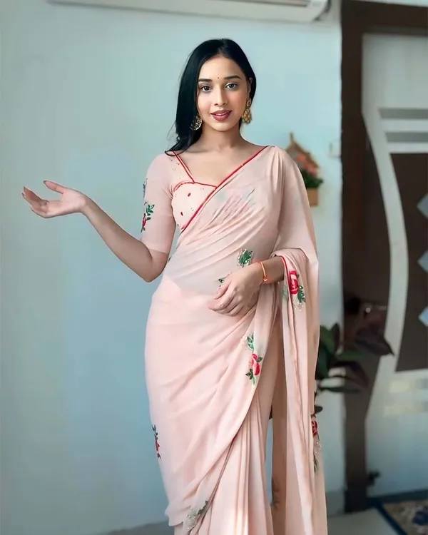 Peach_Color_1-Minute_Ready_To_Wear_Georgette_Saree_With_Blouse_Piece