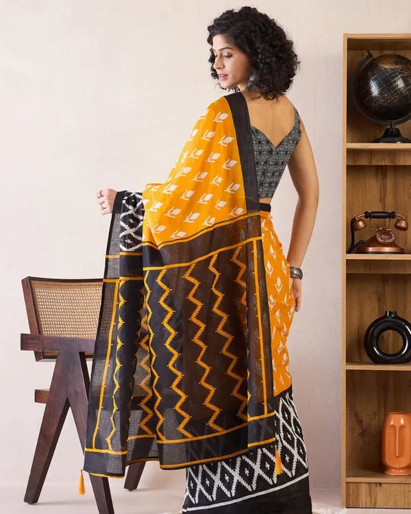 Yellow_And_Black_Color_Mulmul_Cotton_1_-_Minute_Ready_to_Wear_Saree_with_Pocket_and_Blouse_Piece