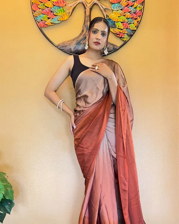 Orange_Color_1-Minute_Ready_To_Wear_Chiffon_Saree_With_Blouse_Piece