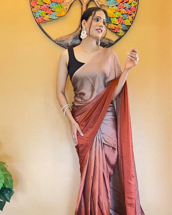 Orange_Color_1-Minute_Ready_To_Wear_Chiffon_Saree_With_Blouse_Piece