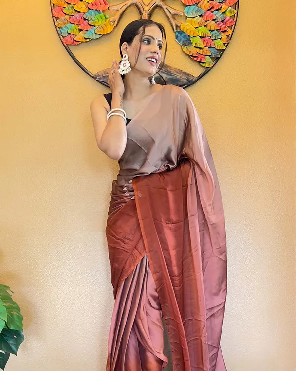 Orange_Color_1-Minute_Ready_To_Wear_Chiffon_Saree_With_Blouse_Piece