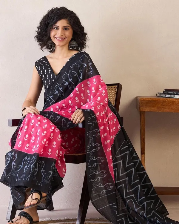 Pink_And_Black_Color_Mulmul_Cotton_1_-_Minute_Ready_to_Wear_Saree_with_Pocket_and_Blouse_Piece