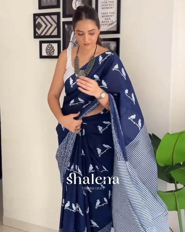 Navy_Mist_-_Navy_Blue_Linen_1-Minute_Ready_to_Wear_Saree_with_White_Blouse_Piece