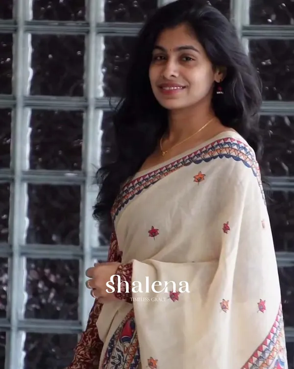Noor-e-Maroon_-_Cream_Linen_1-Minute_Ready_to_Wear_Saree_with_Maroon_Blouse_Fabric