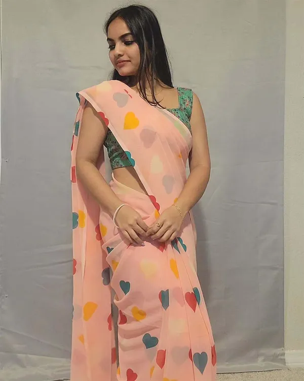 Peach_Color_1-Minute_Ready_To_Wear_Georgette_Saree_With_Blouse_Piece