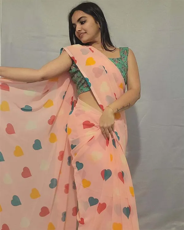 Peach_Color_1-Minute_Ready_To_Wear_Georgette_Saree_With_Blouse_Piece