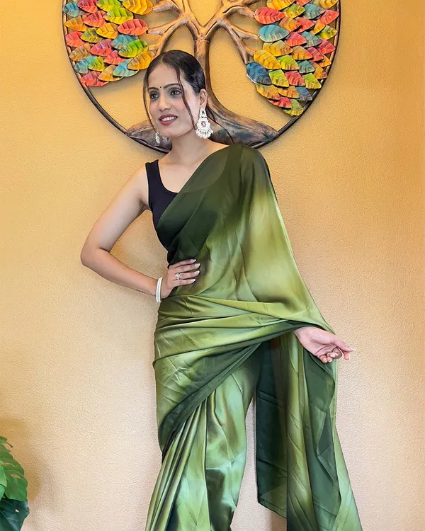 Parrot_Green_Color_1-Minute_Ready_To_Wear_Georgette_Saree_With_Blouse_Piece