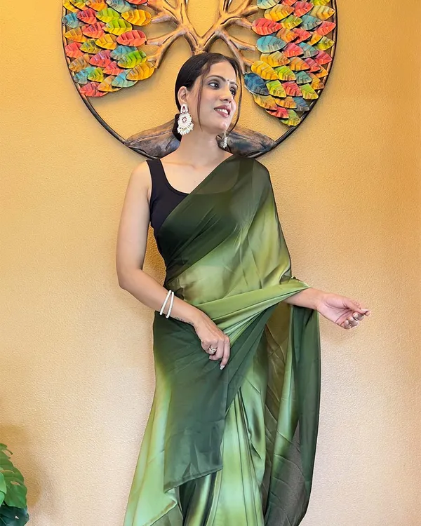 Parrot_Green_Color_1-Minute_Ready_To_Wear_Georgette_Saree_With_Blouse_Piece