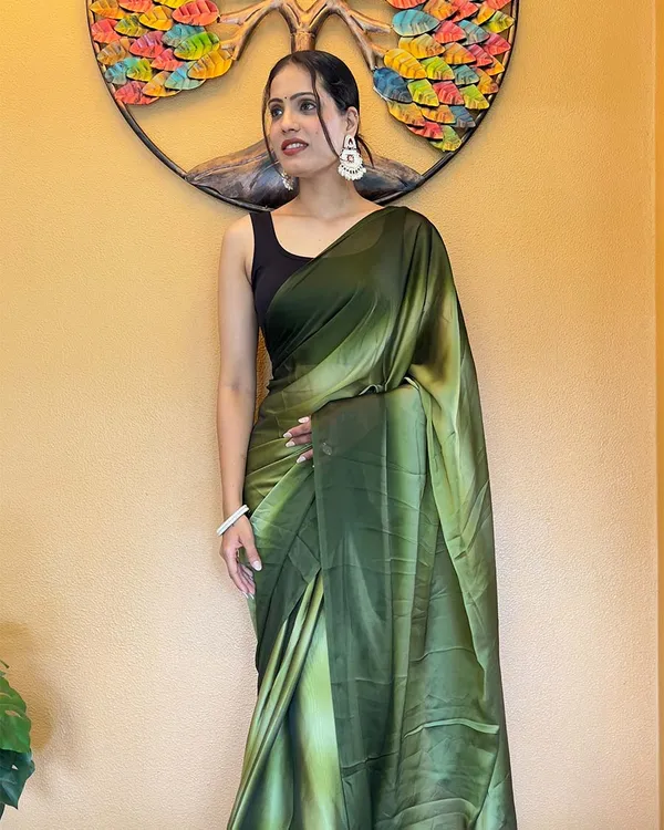 Parrot_Green_Color_1-Minute_Ready_To_Wear_Georgette_Saree_With_Blouse_Piece