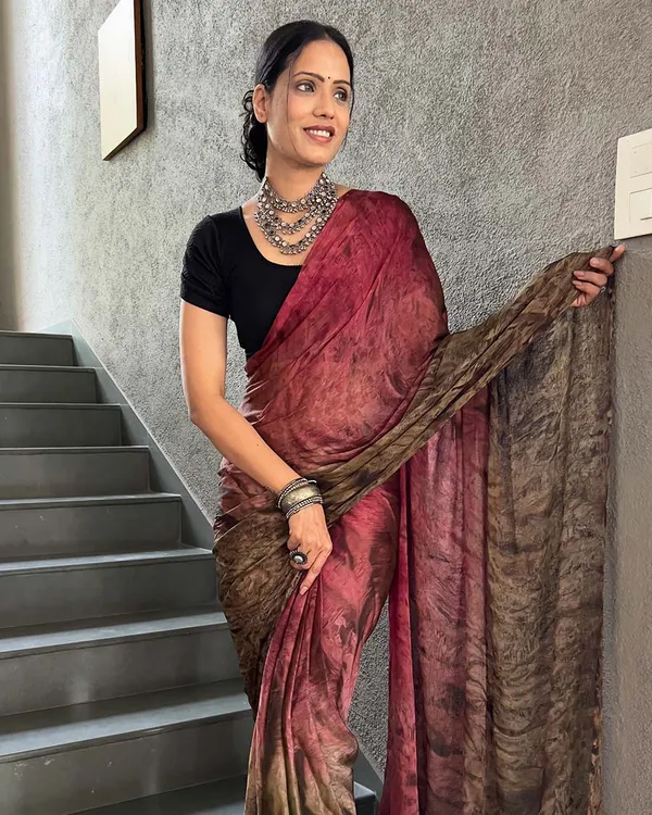 Marron_And_Brown_Color_1-Minute_Ready_To_Wear_Naylon_Saree_With_Blouse_Piece