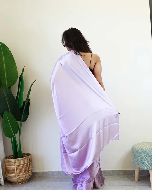 Lavender_Colour_1-Minute_Ready_To_Wear_Chiffon_Saree_With_Blouse_Piece
