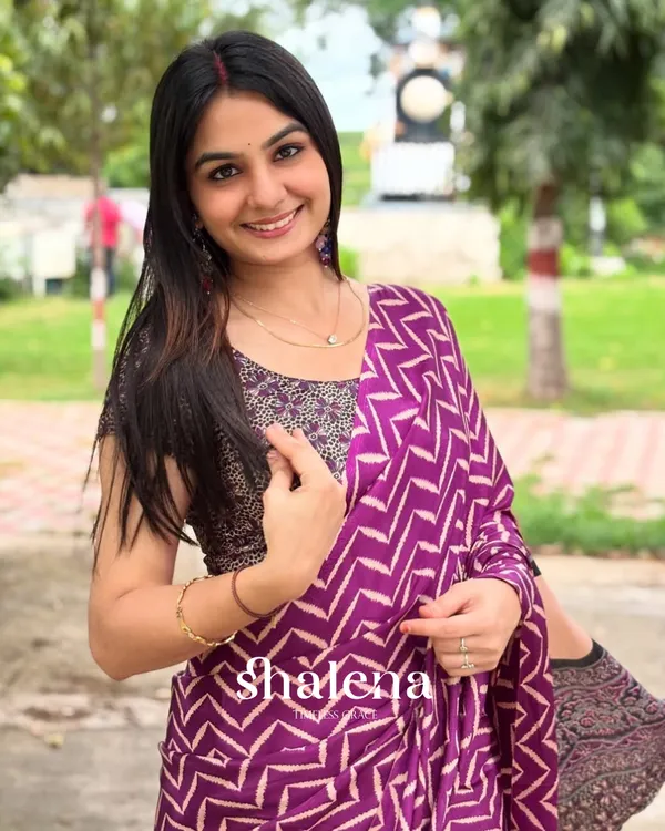 Purple_Color_1_Minute_Ready_to_Wear_Digitial_Printed_Crape_Silk_Saree
