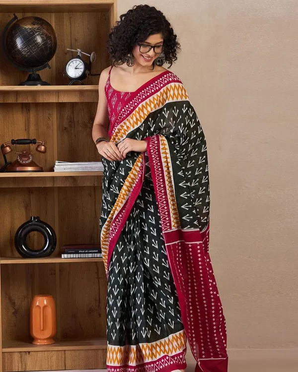 Black_Color_Mulmul_Cotton_1_-_Minute_Ready_to_Wear_Saree_with_Pocket_and_Blouse_Piece
