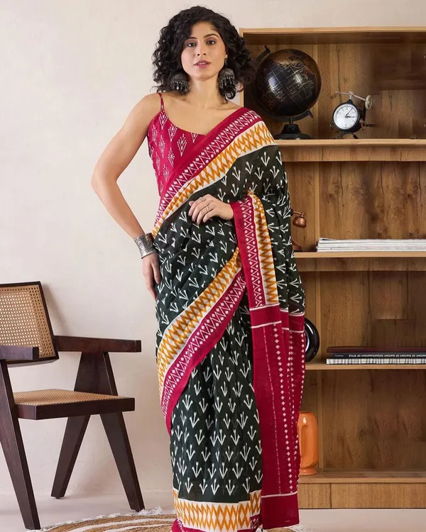 Black_Color_Mulmul_Cotton_1_-_Minute_Ready_to_Wear_Saree_with_Pocket_and_Blouse_Piece