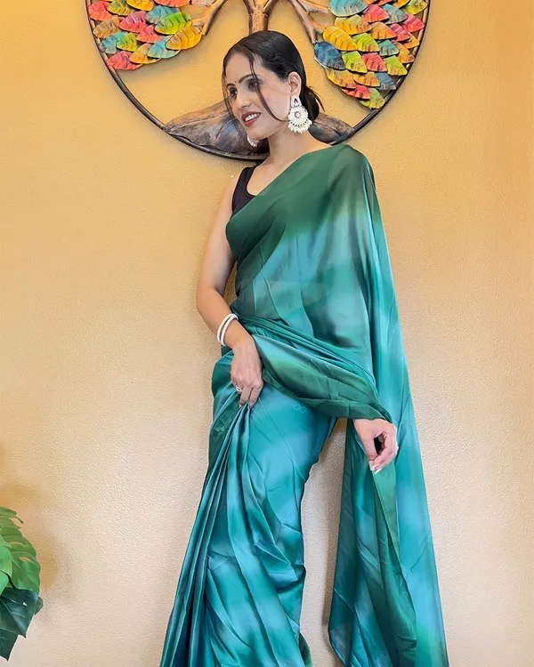 Bottle_Green_Color_1-Minute_Ready_To_Wear_Georgette_Saree_With_Blouse_Piece