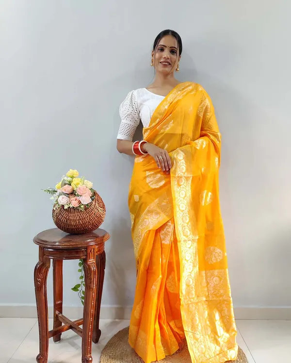 Yellow_Color_1-Minute_Ready_To_Wear_Georgette_Saree_With_Blouse_Piece