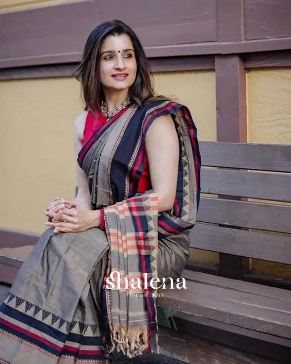 Brown_Color_1_-_Minute_Ready_to_Wear_Mulmul_Cotton_Saree_with_Blouse_Piece