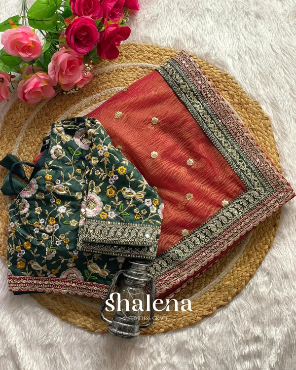 Chatoyant_Red_Cursh_Silk_Saree_With_Stunner_Stitched_Blouse