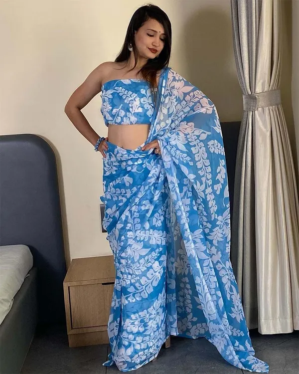 Sky_Blue_Color_1-Minute_Ready_To_Wear_Georgette_Saree_With_Blouse_Piece