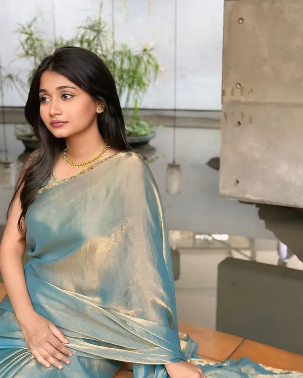 Blue_Color_Soft_Fendy_Silk_Saree_with_Fully_Stitch_Blouse_(Free_Size)_Up_to_44