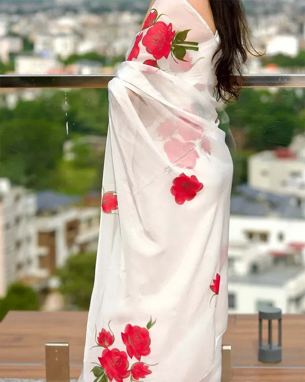 White_Color_1-Minute_Ready_to_Wear_Georgette_Saree_with_Floral_Design_&_Blouse_Piece