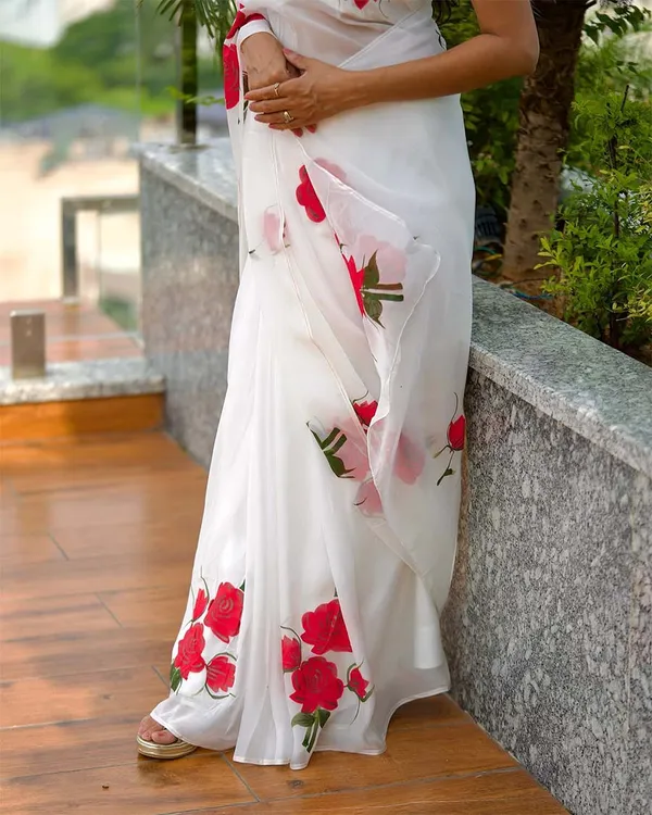 White_Color_1-Minute_Ready_to_Wear_Georgette_Saree_with_Floral_Design_&_Blouse_Piece