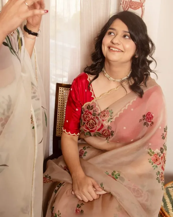 Light_Brown_Color_Organza_1_-_Minute_Ready_to_Wear_Saree_with_Fully_Stitch_Blouse_(Free_Size)_Up_to_44