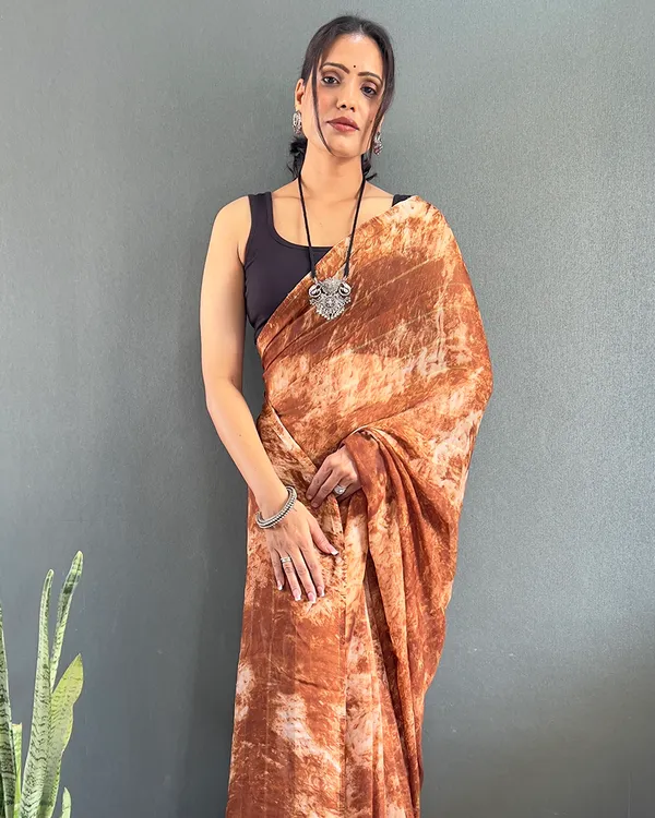Orange_Color_1-Minute_Ready_To_Wear_Georgette_Saree_With_Blouse_Piece