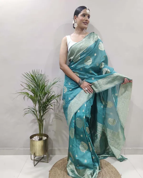 Sky_Blue_Color_1-Minute_Ready_To_Wear_Soft_Banarasi_Silk_Saree_With_Blouse_Piece