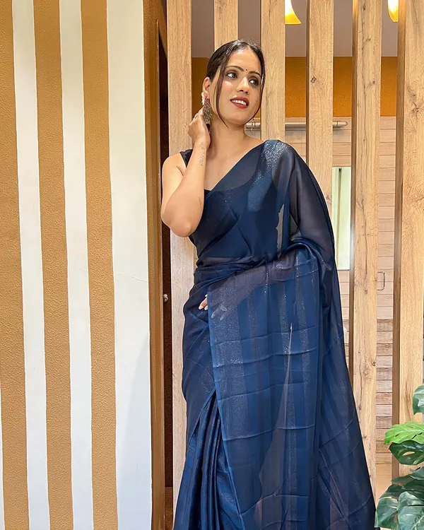 Navy_Blue_Color_1-Minute_Ready_To_Wear_Naylon_Saree_With_Blouse_Piece
