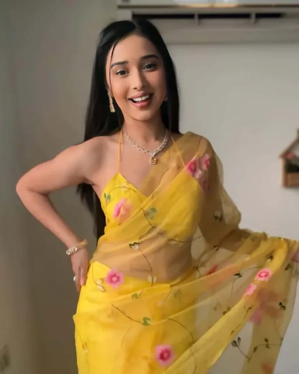 Yellow_Color_1-Minute_Ready_To_Wear_Organza_Saree_With_Blouse_Piece