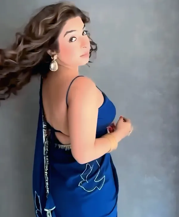 Blue_Color_Georgette_1_-_Minute_Ready_to_Wear_Saree_with_Fully_Stitch_Blouse_(Free_Size)_Up_to_44
