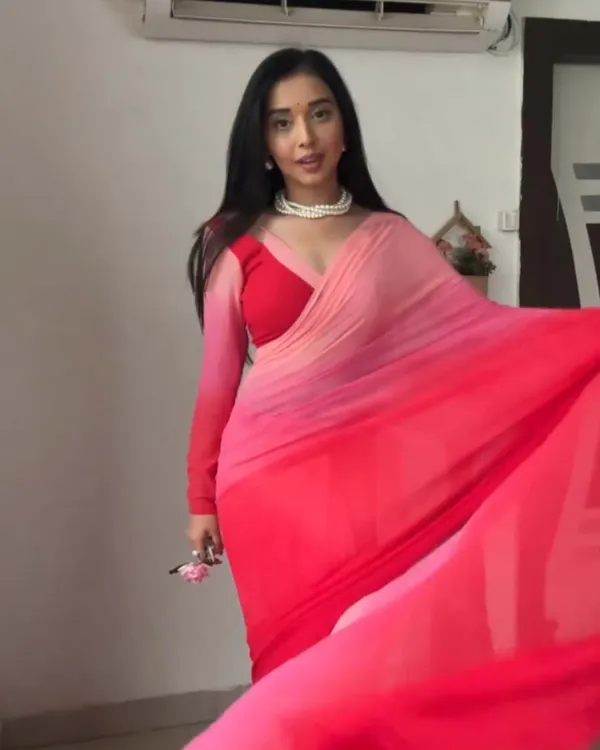 Red_Color_1-Minute_Ready_To_Wear_Georgette_Saree_With_Blouse_Piece