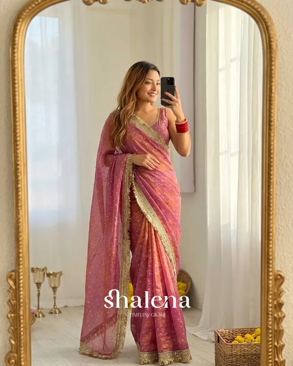 Scintillating_Pink_Moss_Silk_Zari_Woven_Fancy_Lace_Border_Saree