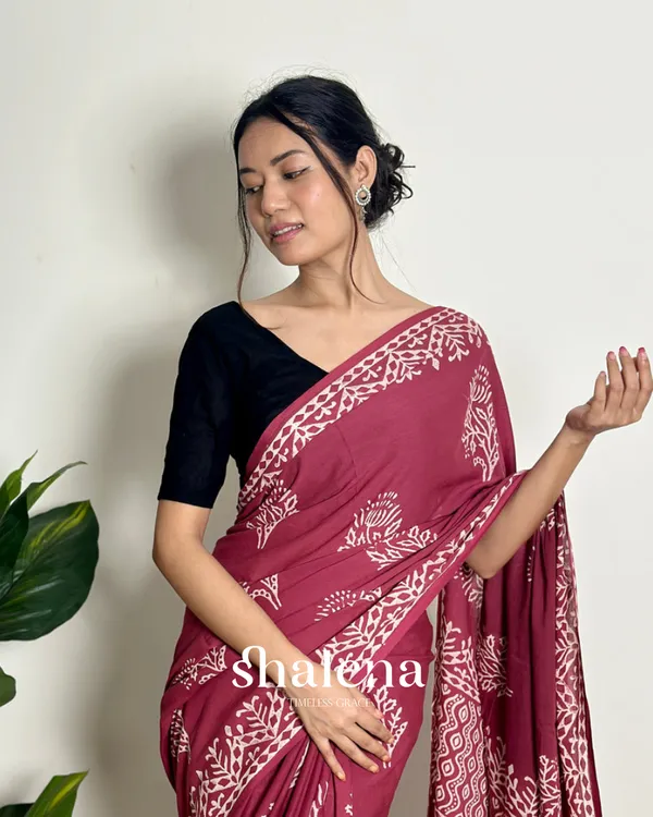 Marron_Color_1_Minute_Ready_To_Wear_Mulmul_Cotton_Digital_Printed_Saree_With_Pocket