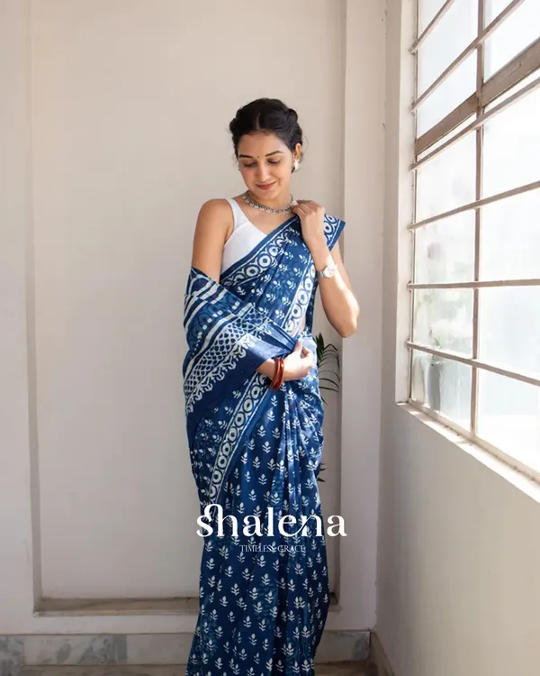 Blue_Color_1_-_Minute_Ready_to_Wear_Mulmul_Cotton_Saree_with_Blouse_Piece