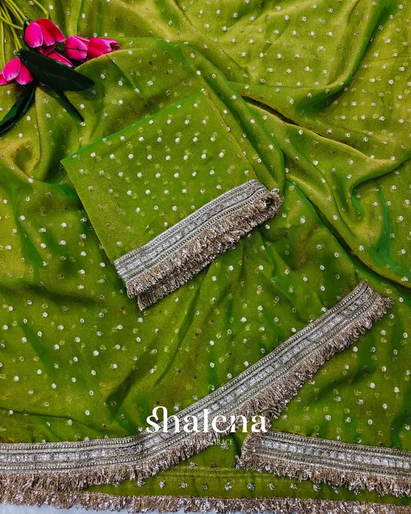 Elegant_Green_Moss_Silk_Zari_Woven_Fancy_Lace_Border_Saree
