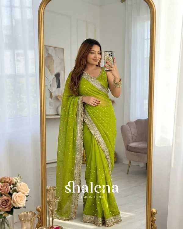 Elegant_Green_Moss_Silk_Zari_Woven_Fancy_Lace_Border_Saree