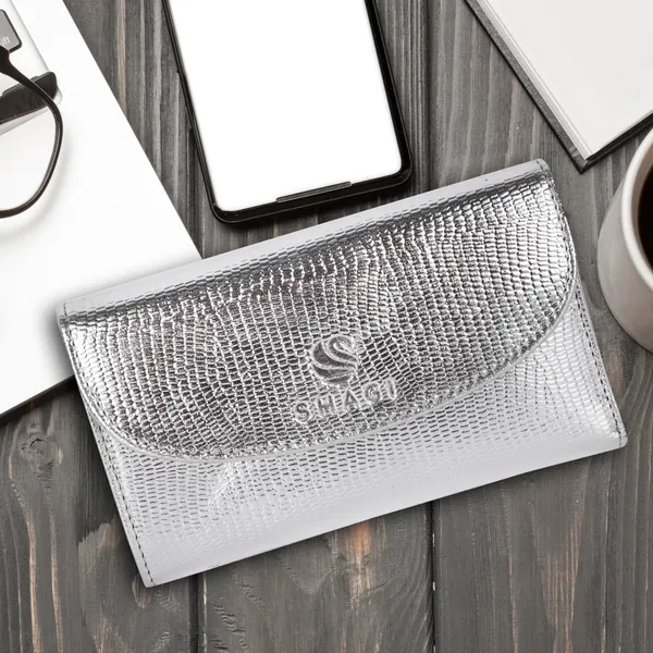 Silver_Genuine_Leather_Handcrafted_Clutch_For_Women