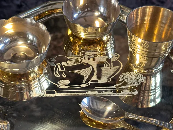 Gold_Brass_Laddu_Gopal_Bhog_Thali_With_Lifetime_Durability