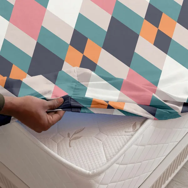 Diamond_Multicolor_All_Around_Cotton_Fitted_Elastic_Bedsheet_With_2_Pillow_Covers