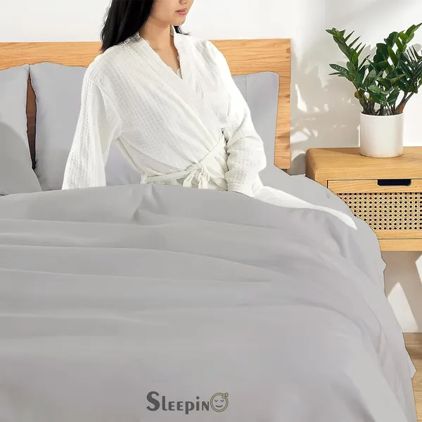 Silver_Grey_Egyptian_Cotton_400TC_Solid_Bedsheet_With_Pillow_Covers
