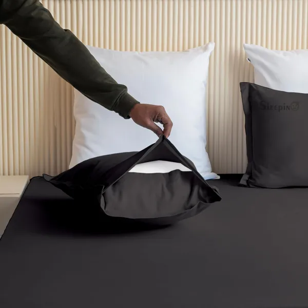 Black_Soft_Finish_Cotton_Feel_Elastic_Fitted_Bedsheet