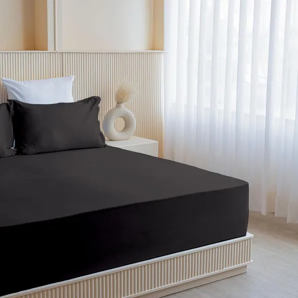 Black_Soft_Finish_Cotton_Feel_Elastic_Fitted_Bedsheet