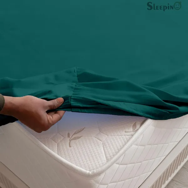 Teal_Soft_Finish_Cotton_Feel_Elastic_Fitted_Bedsheet