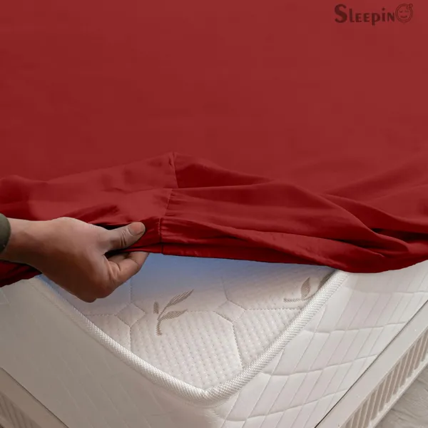 Burgundy_Soft_Finish_Cotton_Feel_Elastic_Fitted_Bedsheet