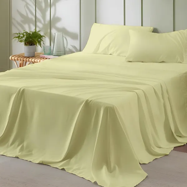 Ivory_Super_Soft_Brushed_Microfiber_Hypoallergenic_Bedsheet_With_2_Pillow_Cover